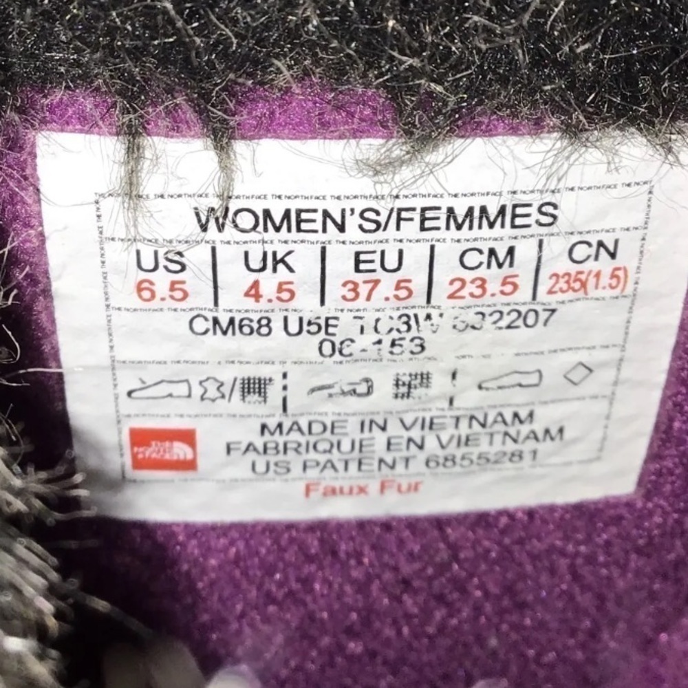 The North Face Women's Black Waterproof Cold Weather Heatseeker Boots - Picture 11 of 16